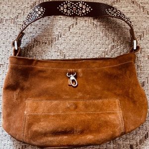 TYLIE MALIBU | SUEDE SHOULDER BAG